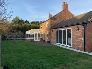 Photo 15- click for photo gallery